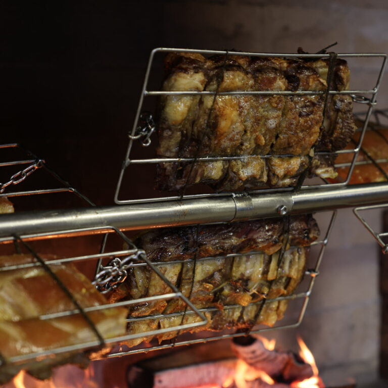 Spit wings, rotisserie clamp